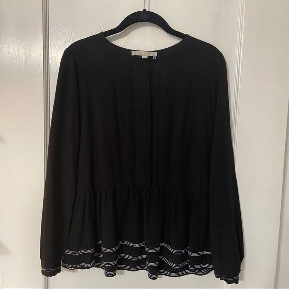 LOFT Tops - Loft long sleeve black blouse white trim women’s size extra small